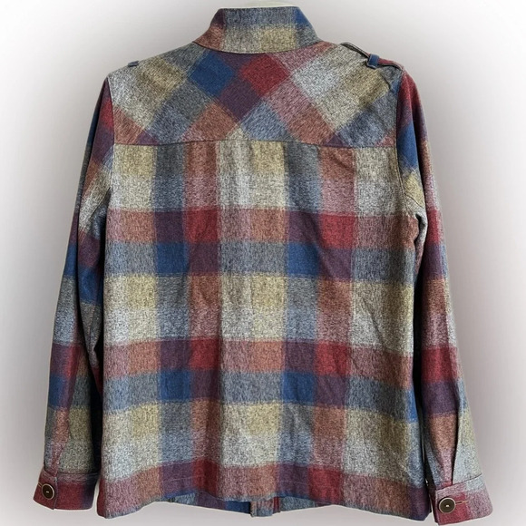 CABI Women's Pearl Embellished Zip Up Collage Plaid Jacket sz S - Picture 3 of 12